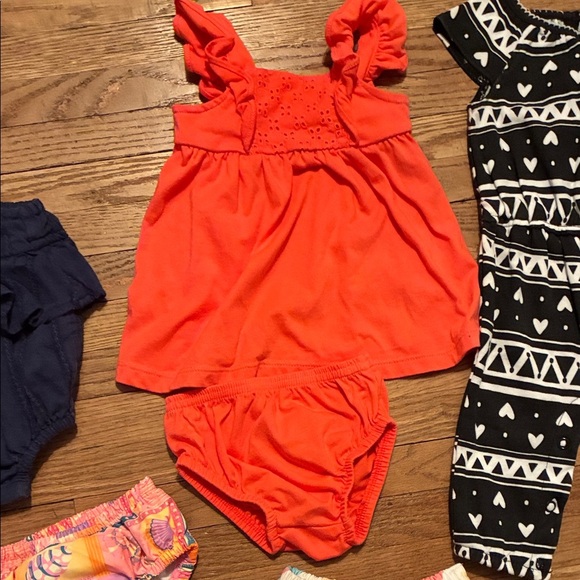Colorful Baby Clothing Set - Picture 4 of 13